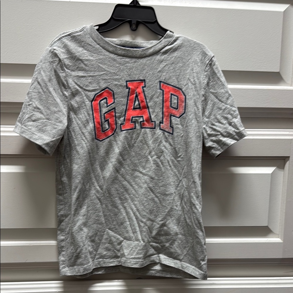 GAP Kids Gray T-Shirt with Red Logo